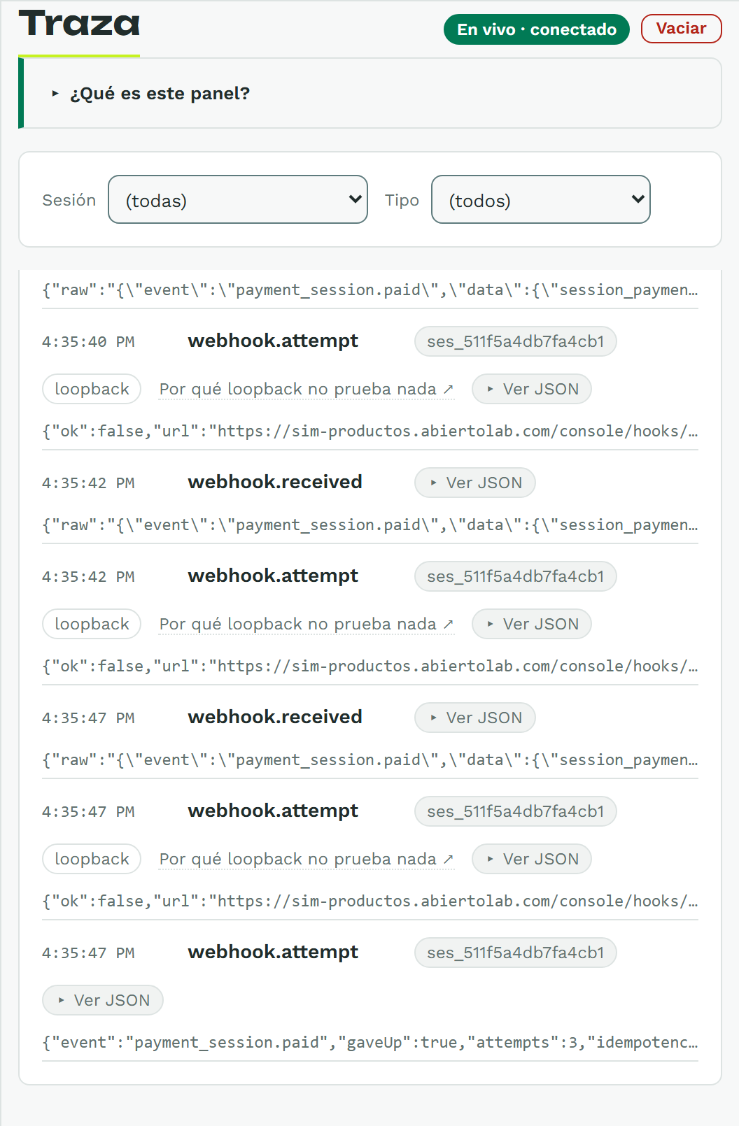 La traza mostrando webhook.attempt con la etiqueta loopback y, debajo, el webhook.received correspondiente